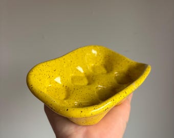 Sunny yellow egg holder