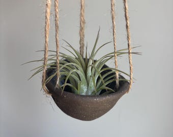 Planters & vases