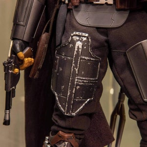 Mandalorian 1/6 Scale Hot Toys Season 2 Outfit Armor Thigh Gaurd