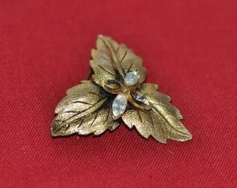 Vintage Costume Jewellery Brooch In the Shape of Leaves with Glass Stones 4cm