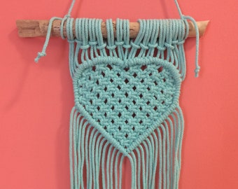 Wall hanging / Macrame wall hanging / Heart macrame wallhanging