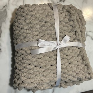 Handmade, Chunky Knit Baby Blanket, home decor, cozy blanket, gift