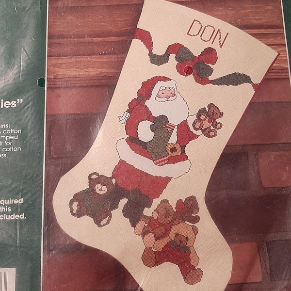 1980s Bucilla stocking kit no. 32420 Santa and Teddies