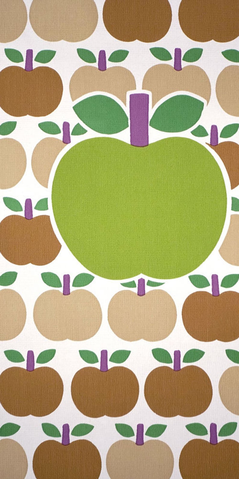 Pode incluir: Uma ma&ccedil;&atilde; verde com ma&ccedil;&atilde;s marrons e bege em um padr&atilde;o repetitivo sobre um fundo branco.