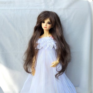 Peruka Monique Doll rozmiar 7-8 PIXIE w 3 kolorach