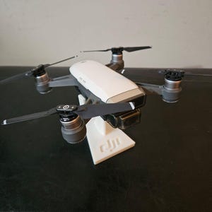 Plastic Display Stand Base For DJI Mini 4/Mini 3/Mini 3 Pro/Mini 2/Mini 2 SE C/+ / Spark / Tello