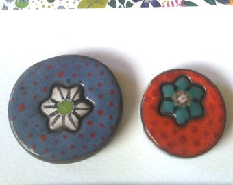 Tesserae or floral design ceramic cabochons