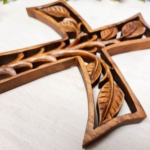 Jesus Vatican Prayer Cross - Hand Carved Teak Wood Art Sculpture Christianity Gospel Bible Christmas Gift. easternada.com