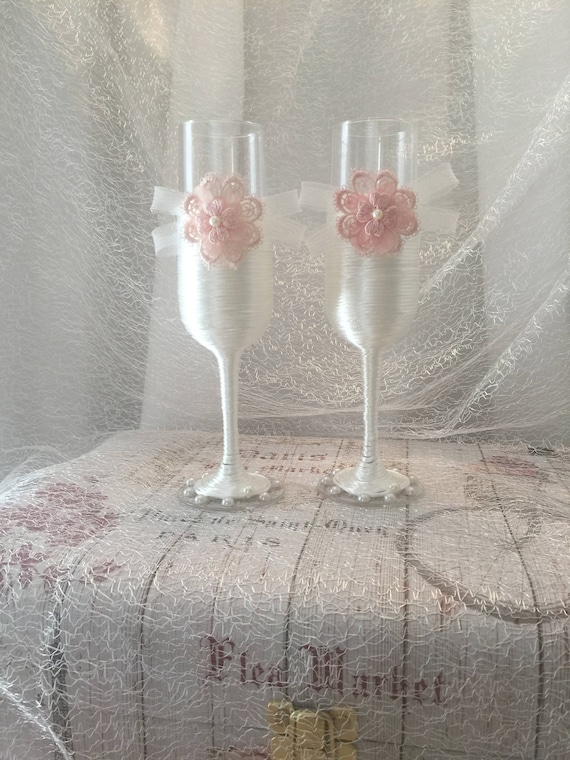 Set of 2 Champagne Toasting Wedding Bride Groom Flutes Reception Glasses