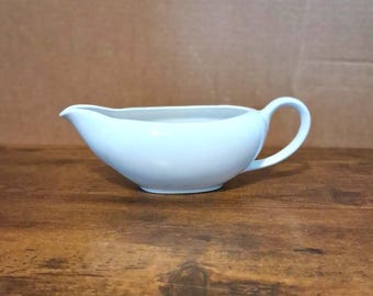 White Stoneware 8"  Gravy Boat Made in Japan used