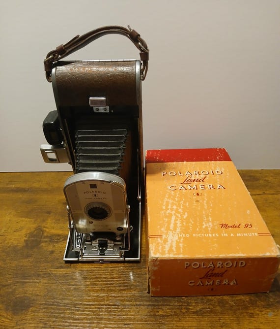 Polaroid Model 95 Land Camera With Box Used