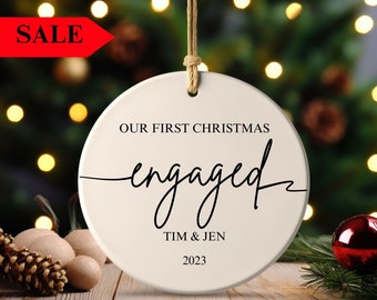 Ornement de Noël engagé, souvenir de fiançailles personnalisé, cadeau de fiançailles, premier Noël personnalisé engagé, annonce de fiançailles