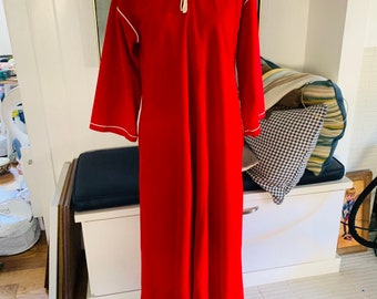 Vanity Fair Red Zip Up Hooded Robe/ Housecoat