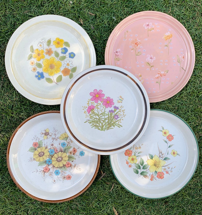 Mismatched Set of 5 Vintage Floral Salad Plates Etsy