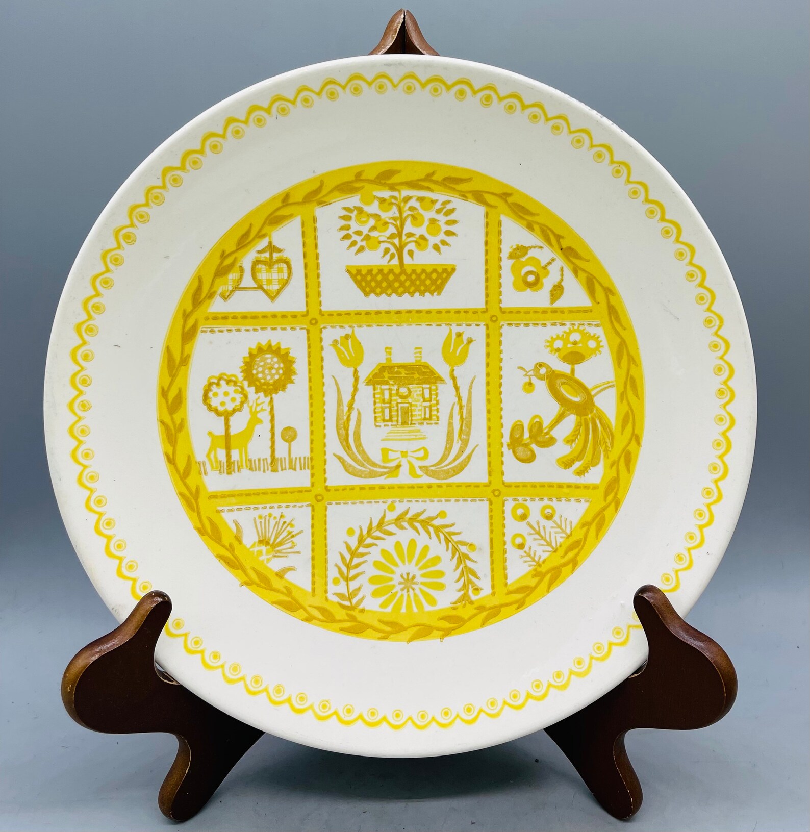Mismatched Set of 6 Yellow Ironstone Dinner Plates Etsy