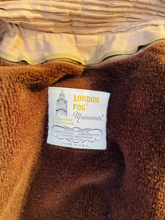 1970’s London Fog Maincoat With Attached Insert - image 7