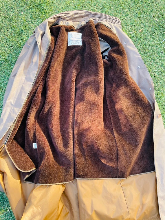 1970’s London Fog Maincoat With Attached Insert - image 2