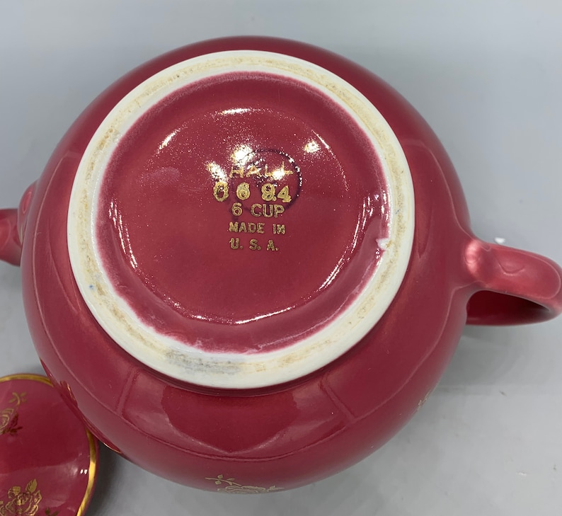 Hall\u2019s Maroon Windshield Teapot With Gold Roses and Trim