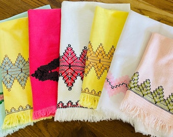 Vintage Embroidered Kitchen Towels/ Huck Towels/ Swedish - Etsy