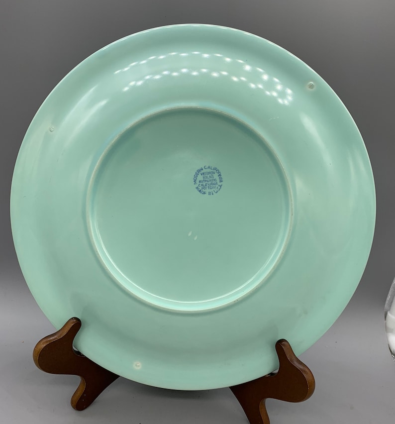 Vernon Kiln\u2019s Pistachio Modern California Chop Plate and Orchid Lavender Luncheon Plate