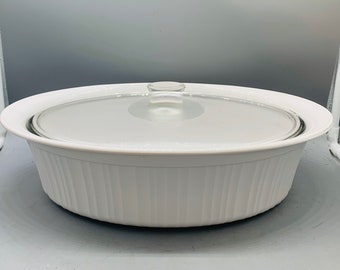 French White 4-quart Baking Dish with Lid