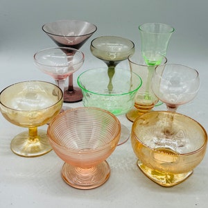 Mismatched Set of 8 Vintage Drinking Glasses in Orange and Brown 