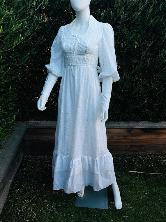 Vintage White Eyelet Gunne Sax Dress by Jessica