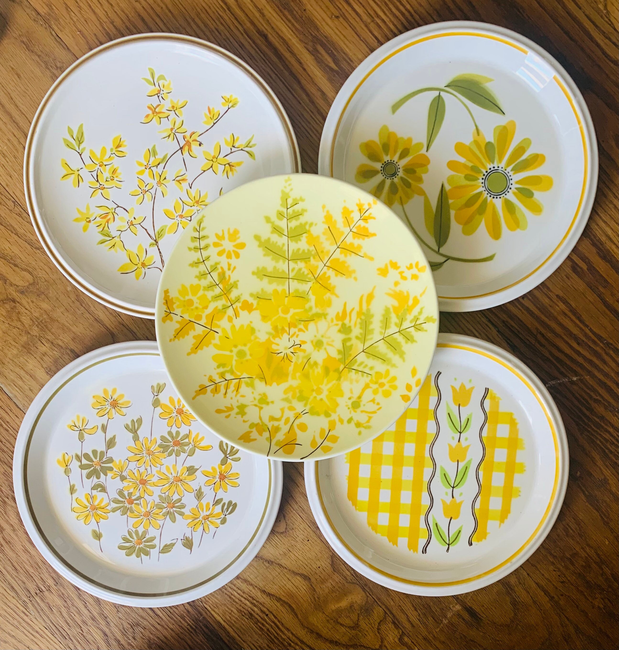 Mismatched Set of 5 Yellow Floral Salad Plates Etsy