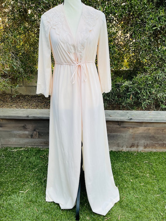 Vanity Fair Vintage Nylon Robe