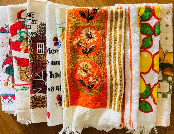 70s 80s vintage new kitchen towels & potholders, retro print