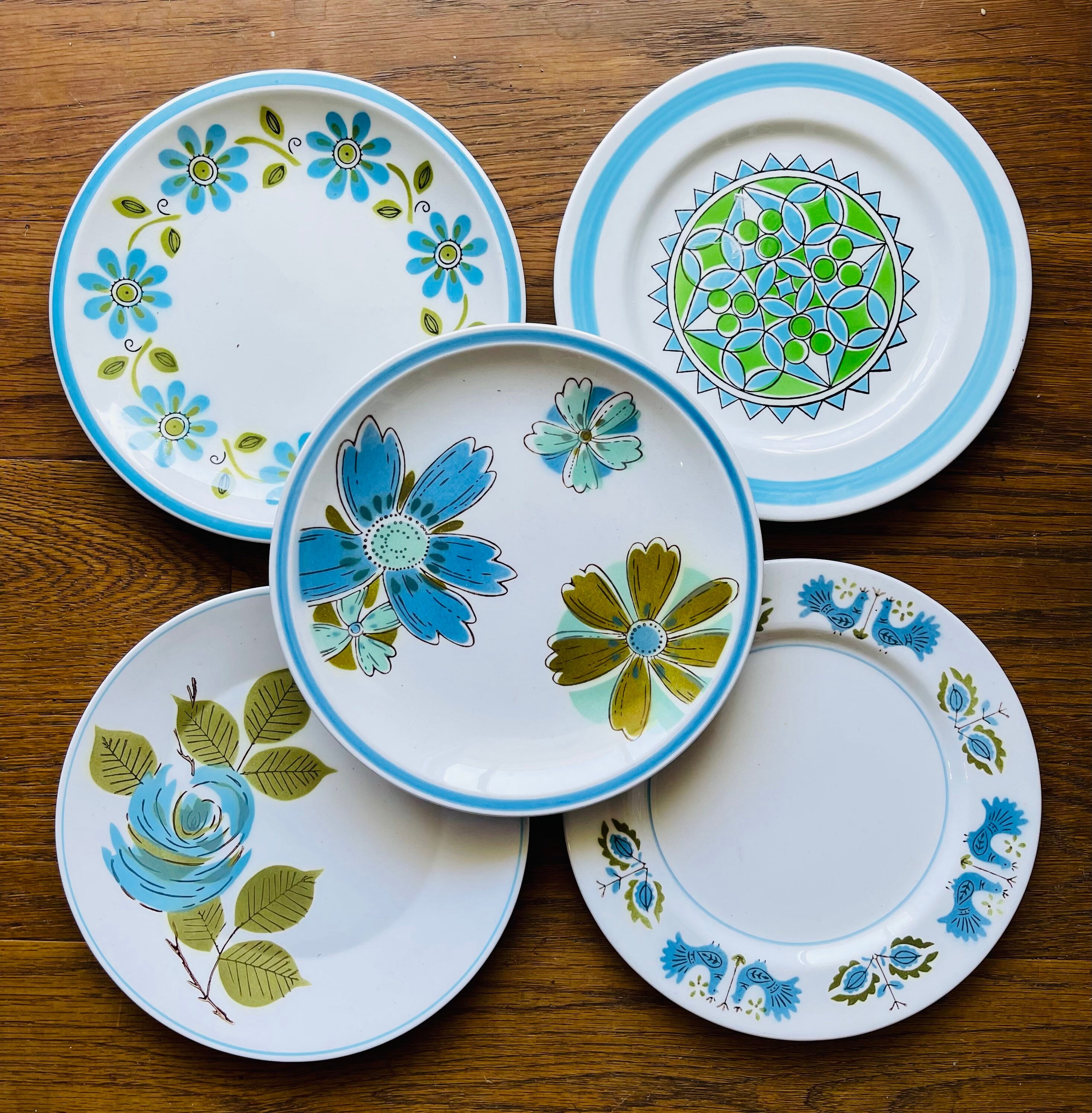 Mismatched Set of 5 Floral Salad Plates Etsy