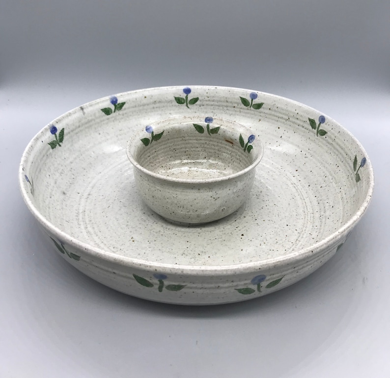 Blue Tulip Stoneware Casserole and Chip and Dip Bowl with Floral Border