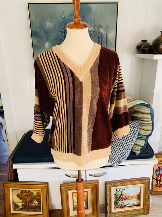 Vintage 1970’s Velour Brown Tunic