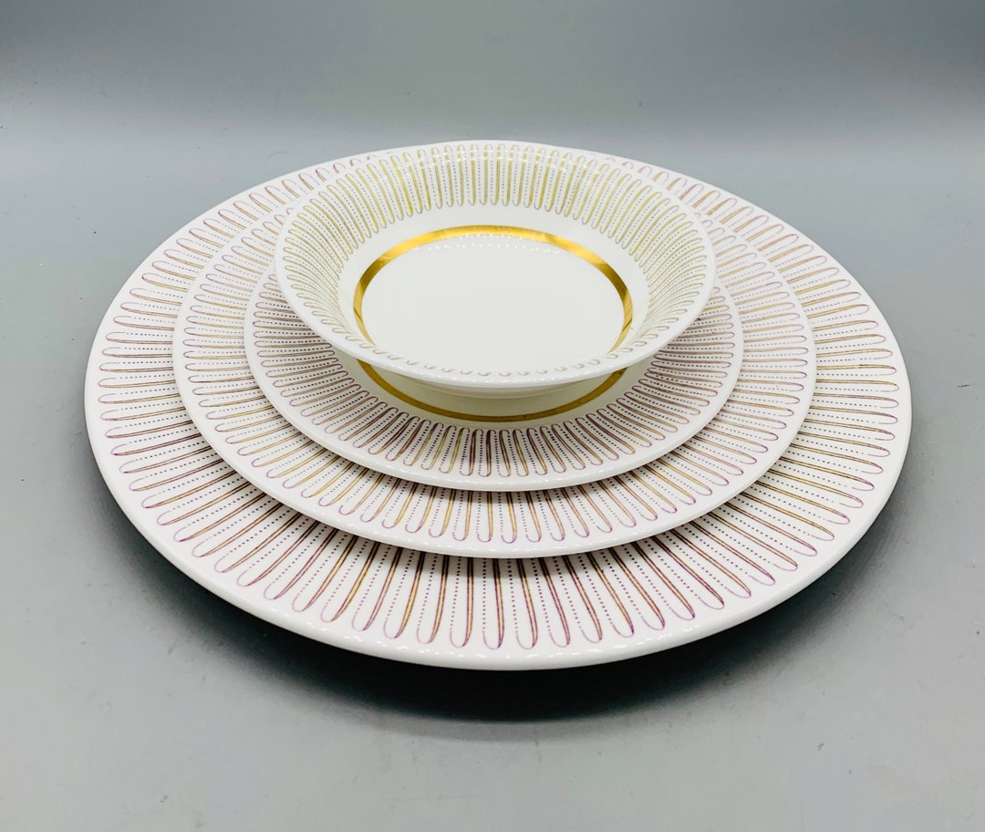 Royal Albert Capri Dinner Plates, Salad Plates, Bread Plates, Fruit