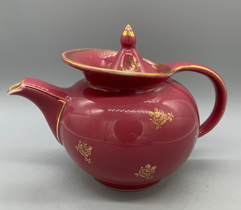Hall\u2019s Maroon Windshield Teapot With Gold Roses and Trim