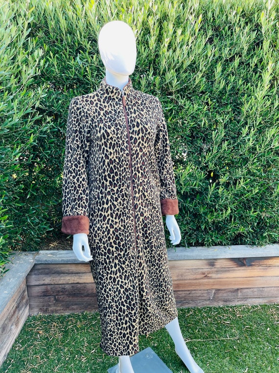Oscar De La Renta Cheetah Zip Up Robe - image 2
