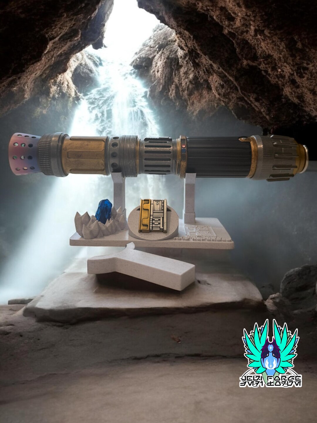 Savi’s Workshop Reclaimed and Reforged Lightsaber Stand With Kyber ...