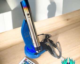 3D Printed Master Sol Minimalist Vertical LED Lightsaber Stand