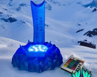 Kyber Crystal Lightsaber Stand: Vertical LED Display with Rock Base