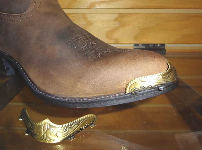 Tips cowboylaars, ronde neus, kies voor metalen afwerking Antique Gold