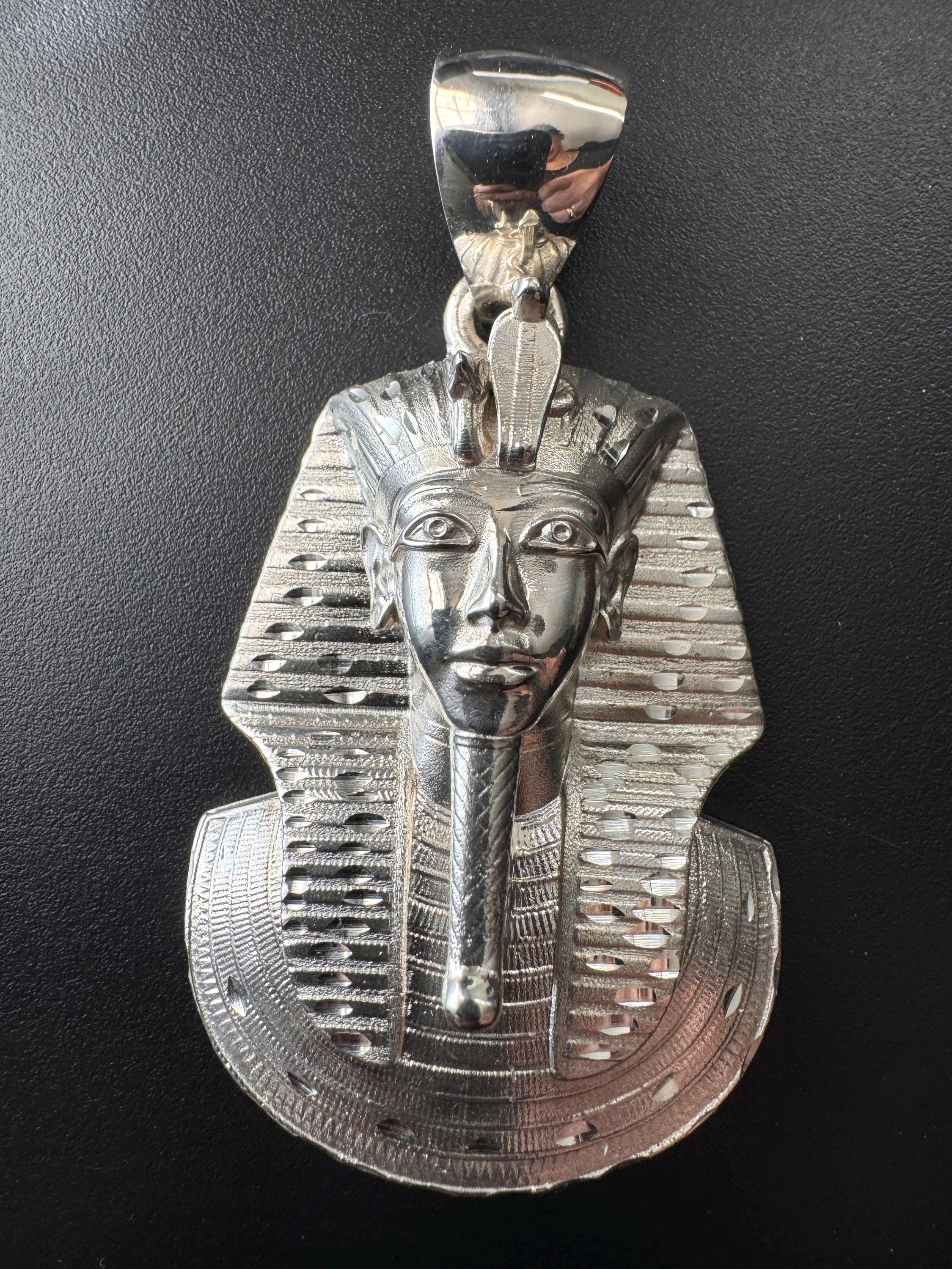 Seth Pendant - Etsy
