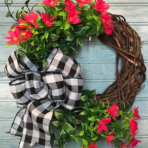 Summer wreath for door, indoor or outdoor, spring wreath, every day wreath with black and white Buffalo check plaid bow