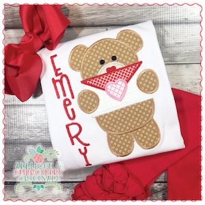 Applique & Embroidery Originals Diseño Digital 1383 Oso de peluche Amor Carta de San Valentín Día Applique Diseño Máquina de Bordado, descarga