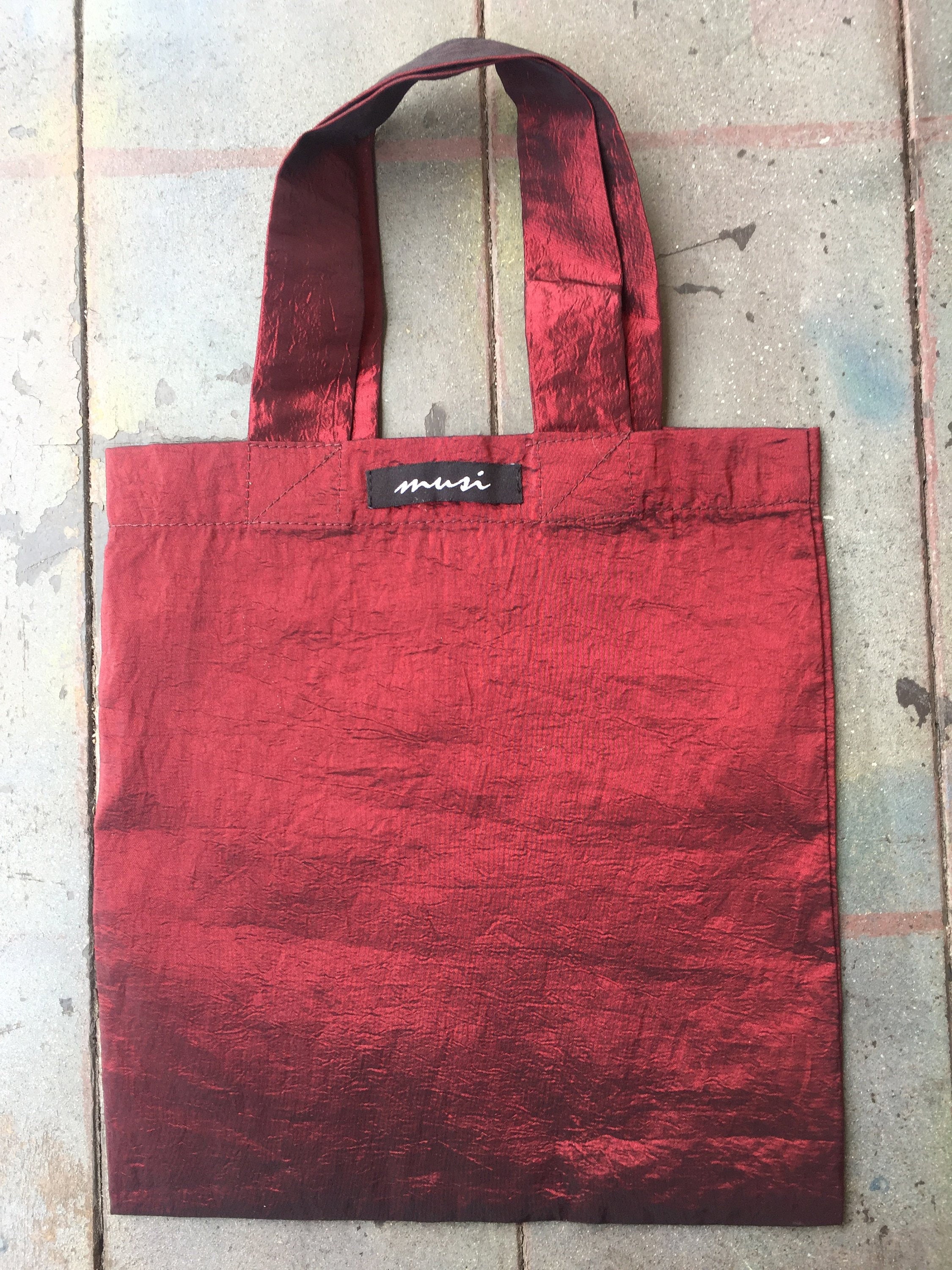 Hermosamente luminosa bolsa de tela pequeña de taft en rojo | Etsy