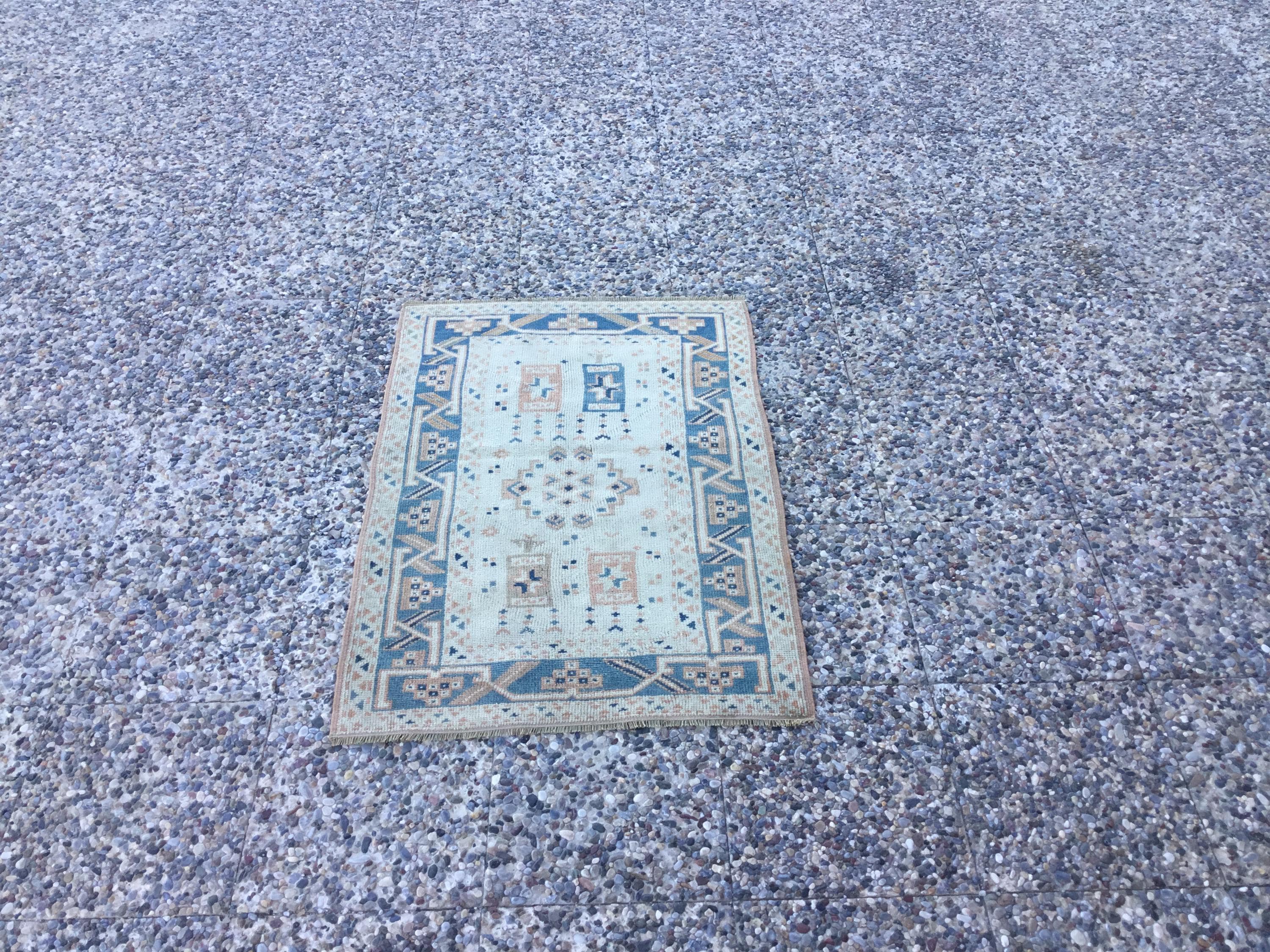 Vintage Oushak Wool Rug 4.1x2.8 Ft Handwoven Turkish Area Carpet