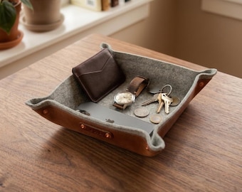 Bandeja organizadora EDC, bandeja de bolsillo de cuero y fieltro con remaches de cobre, organizador personalizado para mesita de noche, bandeja multiusos para cuchillos y relojes.