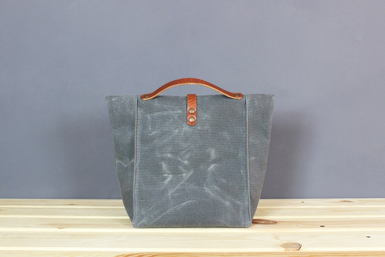 Personalized Waxed canvas lunch bag, Canvas lunch box, School lunch bag, Picnic bag, Snack bag, Food bag, Food sack, Vintage lunch bag, Gray image 3