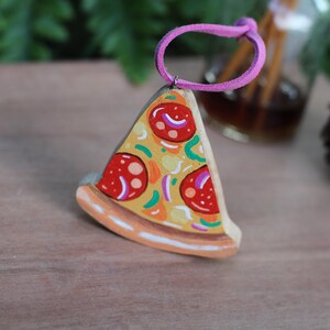 Pizza keychain,Pizza Keyring,Keyring,Gift for her,gift for him,accessories,Wooden keyring,wooden painted,food,pizza,handmade image 4