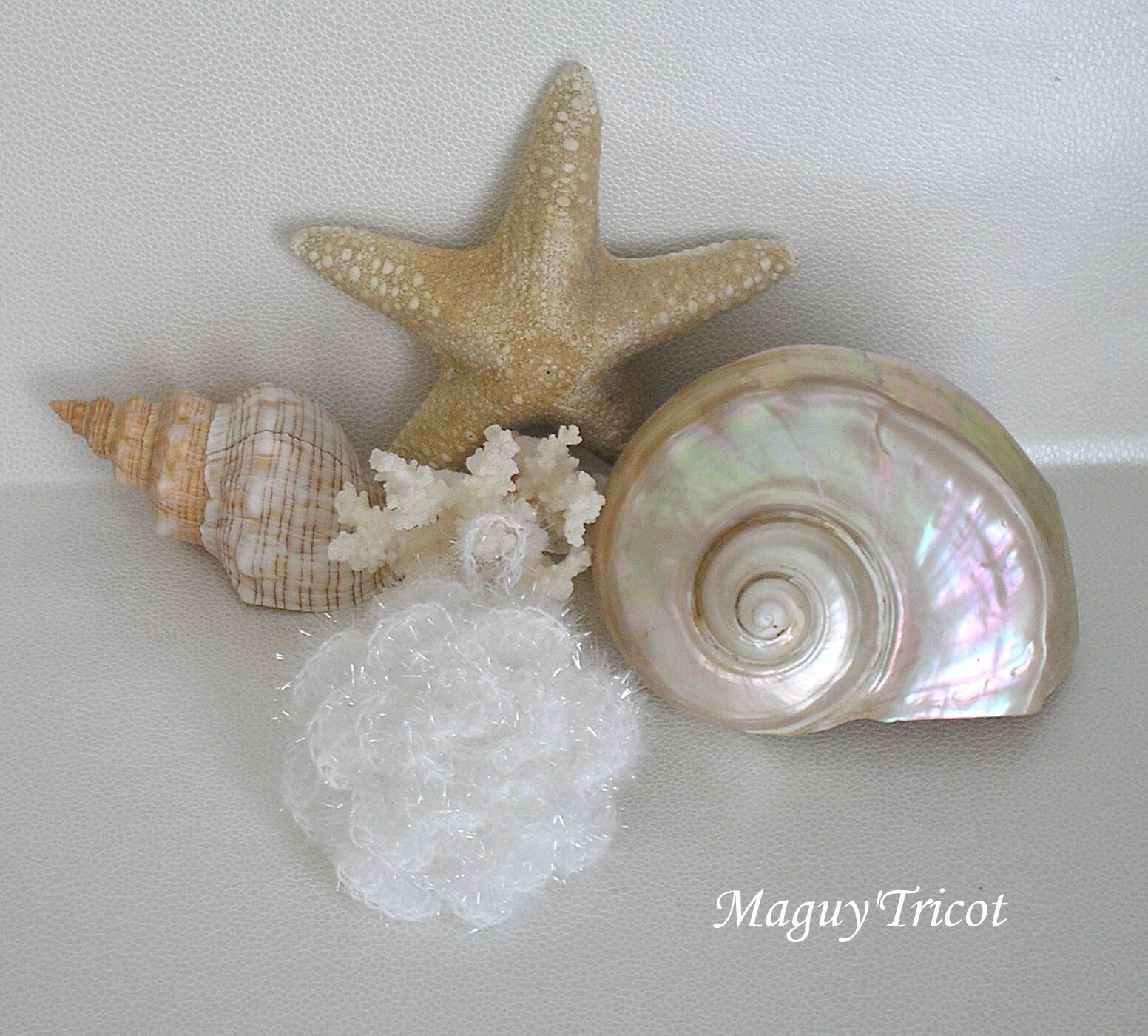 Eponge Grattounette Tawashi Zéro Déchet Fleur Blanche