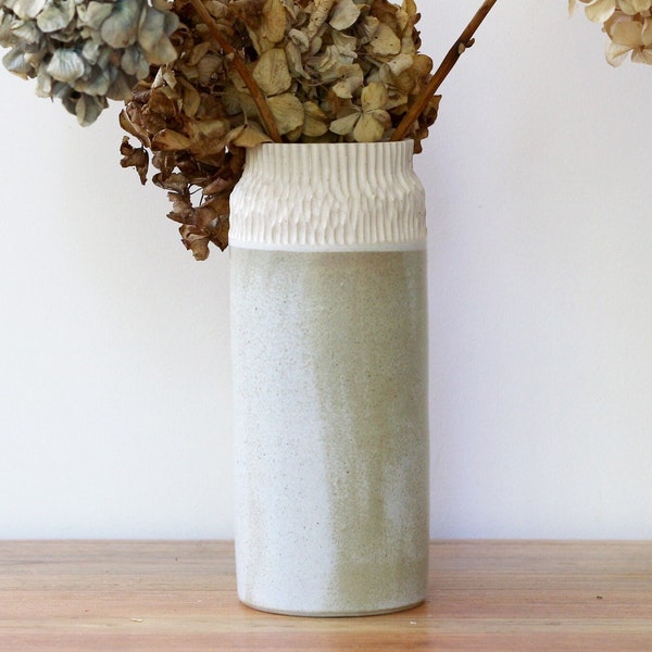 Vase haut bleu clair en grès 22 cm - Céramique artisanale